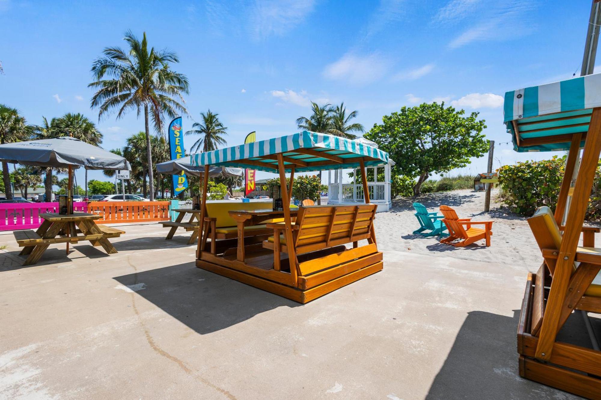 Oceanfront Inn, Inlet View Room, King Bed, #14 Форт Пиърс Екстериор снимка