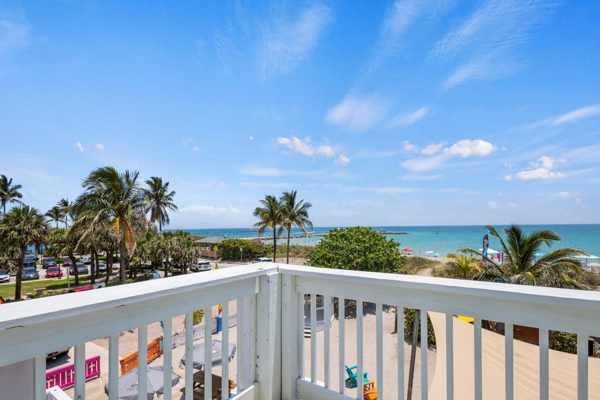 Oceanfront Inn, Inlet View Room, King Bed, #14 Форт Пиърс Екстериор снимка